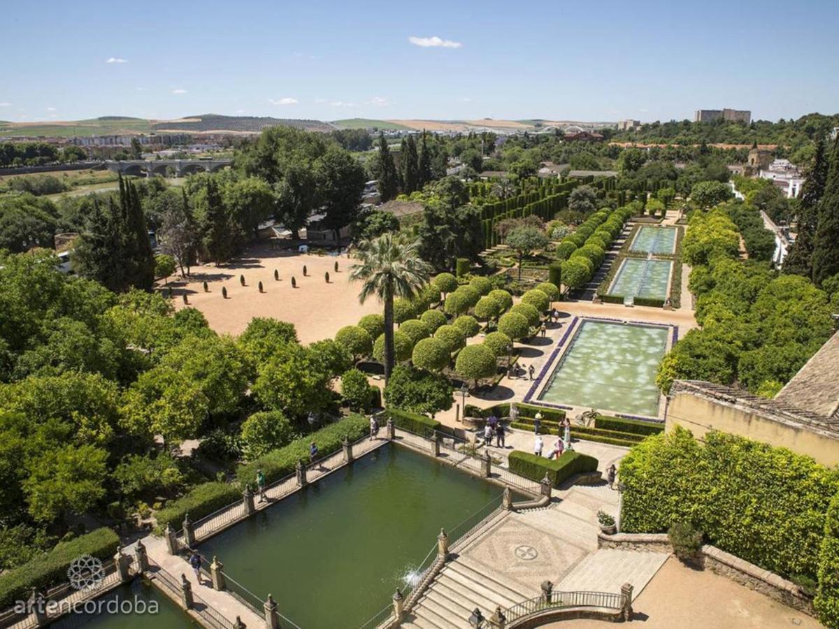 Apartamento Boulevard Gran Capitan Cordoba Exterior photo