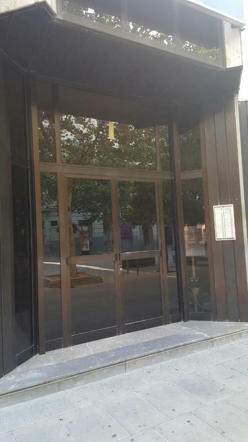 Apartamento Boulevard Gran Capitan Cordoba Exterior photo
